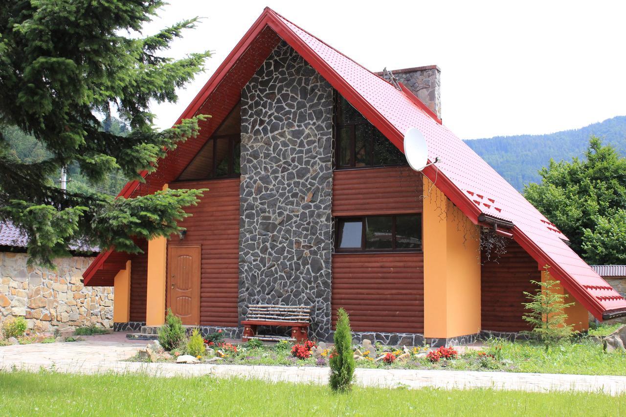 Hotel Sokolyne Gnizdo Korostov Exterior foto